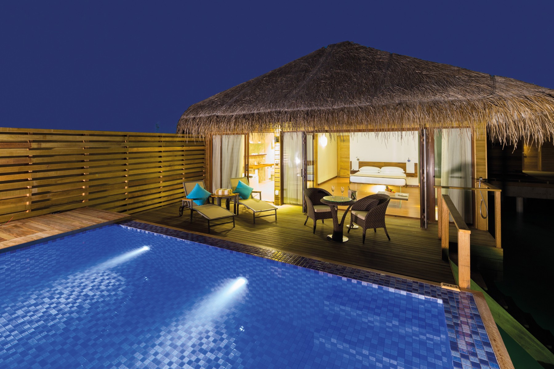 Lagoon Suite with pool